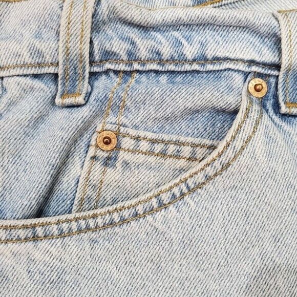 Levi's Vintage Orange Tab 560 Light Wash Jean Shorts Size 40 - Picture 7 of 12